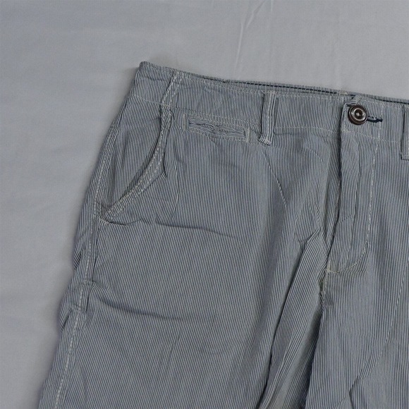 American Eagle 30 x 9" Blue White Stripe Classic Chino Shorts - Picture 2 of 7